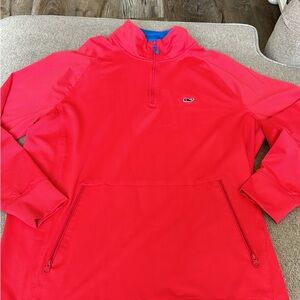 NWOT adult vineyard vines small